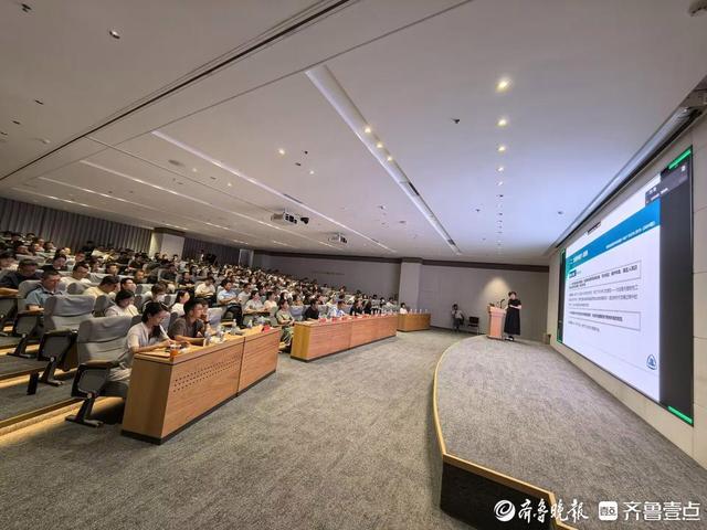 青岛举办绿色建筑评价标准培训会，累计建成绿色建筑1.4亿平米